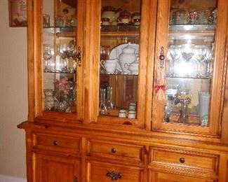 china hutch, full