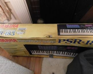 Yamaha Keyboard