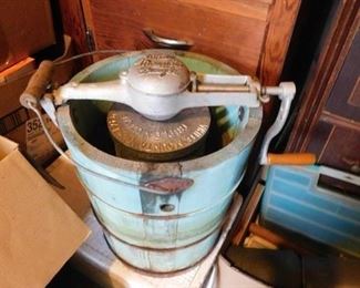 Old White Mountain Ice Cream Freezer