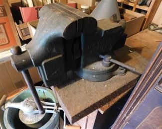 Bench Vise