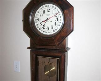 Regulator clock