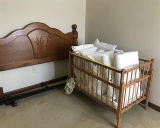 Vintage portacrib, oak bed- full or queen