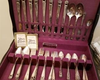 International 1847 Rogers Bros "Eternally Yours" Flatware Set in original wood felt-lined box with original tags