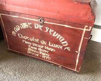 painted advertising trunk (reproduction)