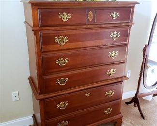#8 - Pennsylvania House "Medallion Collection" Chest-of-Drawers