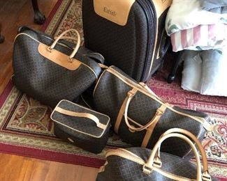 Full collection of new with tags Tour De Eiffel Luggage