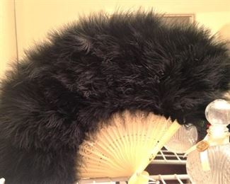 Fan with fur trim