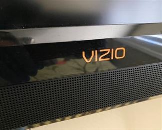 Vizio vo32l hdtv10a 32 inch hdtv with remote		
