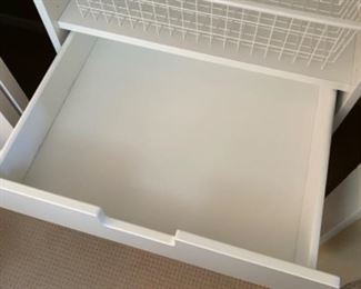 Songesand 3 drawer 3 slide bin Chest/ Dresser organizer	19.5x23.5x50.5	HxWxD
