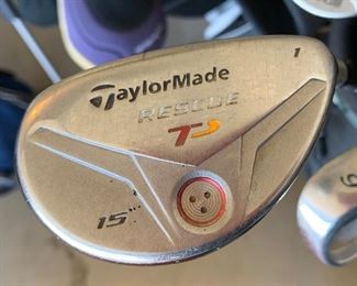 TaylorMade Golf Club Set		
