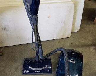 Kenmore canister Vacuum