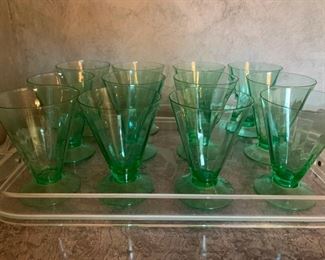 depression glass uranium glass