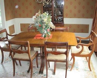 $75.00 Mahogany dining room table & chairs