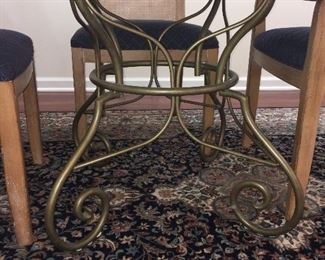 Kincaid table base details