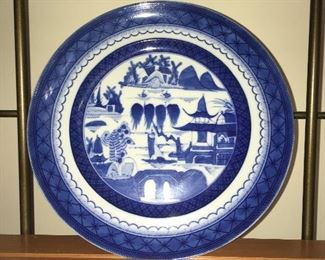 Mottahedeh Canton style Asian plate