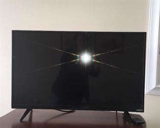 Vizio 32" flatscreen tv