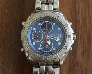 Seiko quartz sports watch