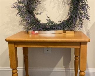 Accent table; wreath and hanger