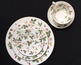 Wedgwood Wild Strawberry china 8 - 5 piece place settings and various serving pieces