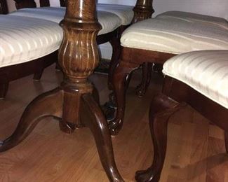 Alternate view of dining table pedestal