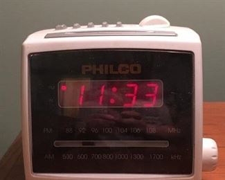 Philco digital clock radio