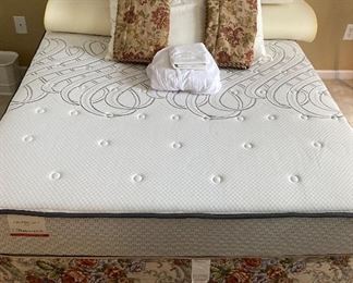 Queen Sealy Posturepedic bed; memory foam topper; bedding
