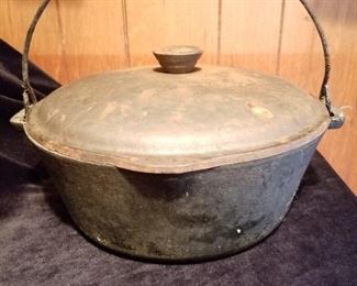 Vintage Cast Iron Pot