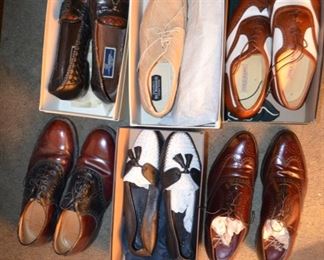 men's shoes mostly size 9.5
