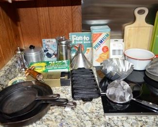cast iron, retro kitchen items