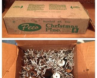 Peco 4 Foot Aluminum Christmas Tree with Box