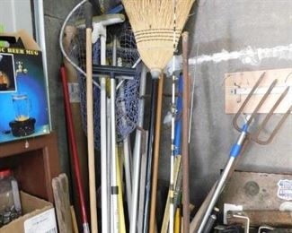 Assorted Yard Tools/Fishing Net