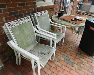 Outdoor Table and Chairs