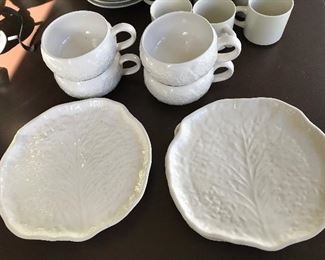 Set of 4 Portugal Leaf Plates and Soup Mugs -- $40