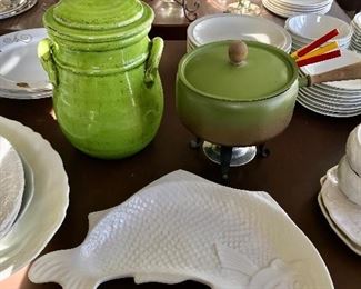 Green Pottery Jar -- $30                                                        Fondue Set -- $10