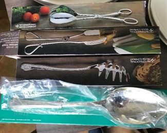 GROUP LOT of 4 Silver Plated Serving Utensils -- $20