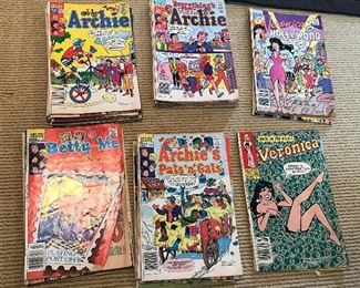 GROUP LOT of 74 1990s Comics -- $75
