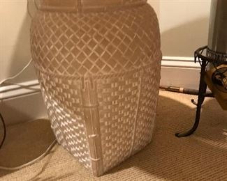 Basket weave Lamp (terra cotta) -- $20