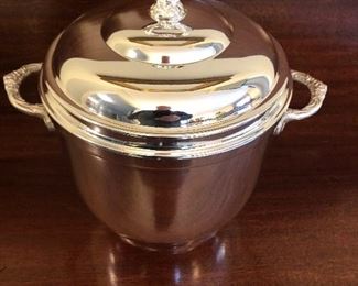 Silver plate ice bucket