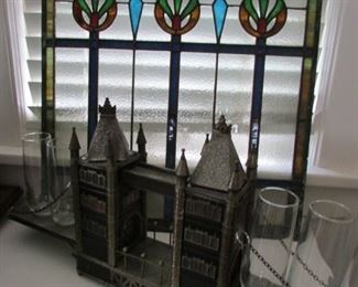 London Tower Bar Set the towers are liquor decanteurs.