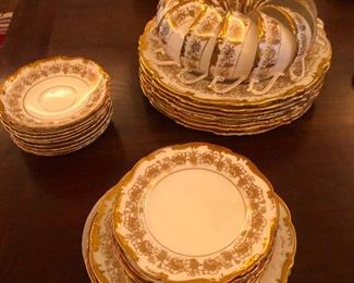 oh my how you will IMPRESS your guests with this china!