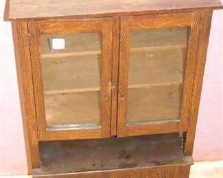 Salesman Sample Hutch