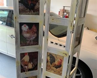 #52 3 panel Wood Screen - as is missing some panels $30.00