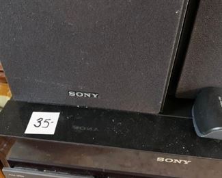 #69 Sony disc player w speaker $35.00