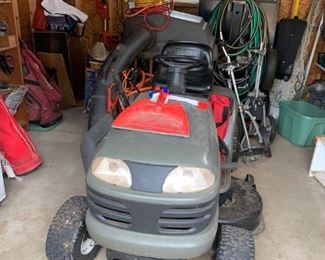 #59 Craftsman LT2000 Riding Lawn Mower w/grass catcher $350.00