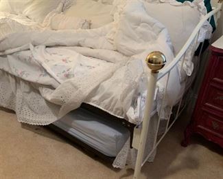#36 Daybed w/Trundle White Metal w/brass Balls w/mattress $100.00