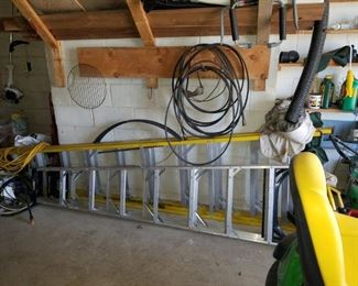 12 foot aluminum ladder