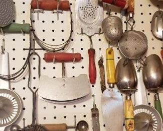 vintage kitchen items