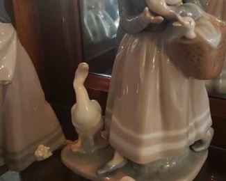 LLadro Figurines