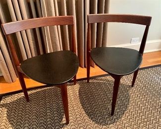 $625 (2) MCM Stackable Three Legged Chairs.  Hans Olsen for Frem Rojle.  27.5 in H back, 16.5 in H  seat x 19 in wide x 16.25 deep .