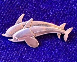 $90 George Jensen pin#317 Two dolphins
1.75 inches; 5.21g
